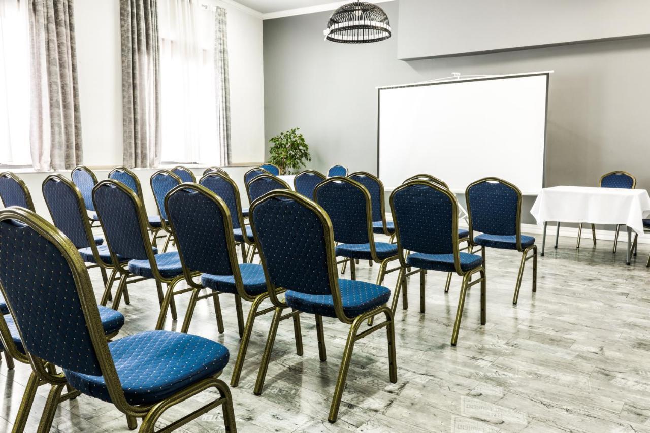 Hotel Opera Tarnowskie Góry Eksteriør bilde