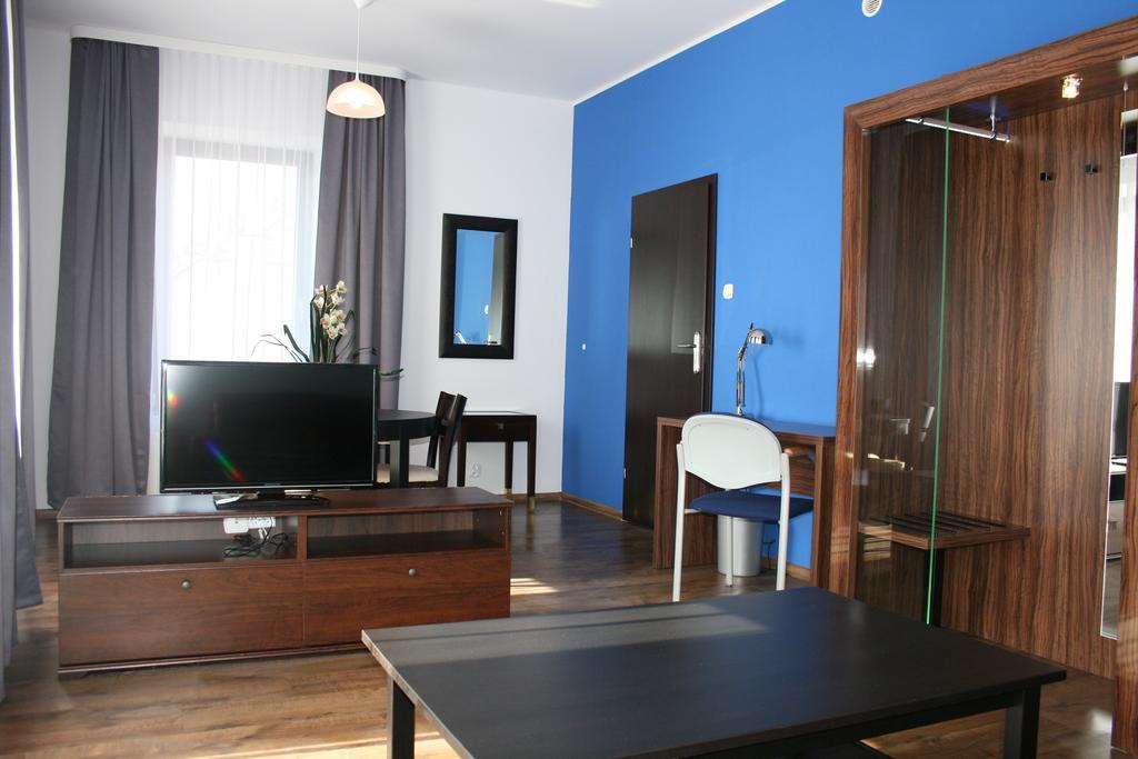Hotel Opera Tarnowskie Góry Rom bilde